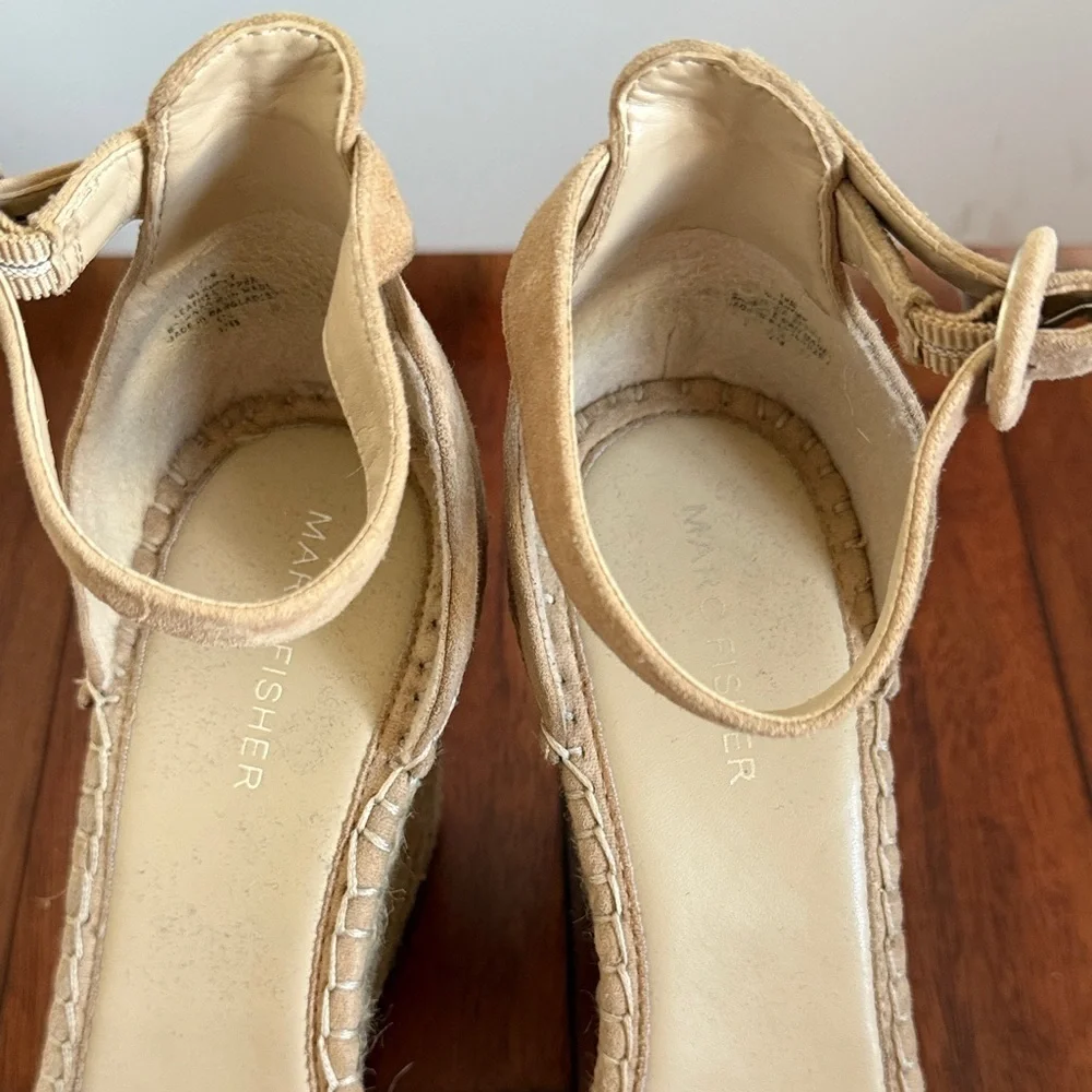 Marc Fisher Tan Wedge Sandals Size 10